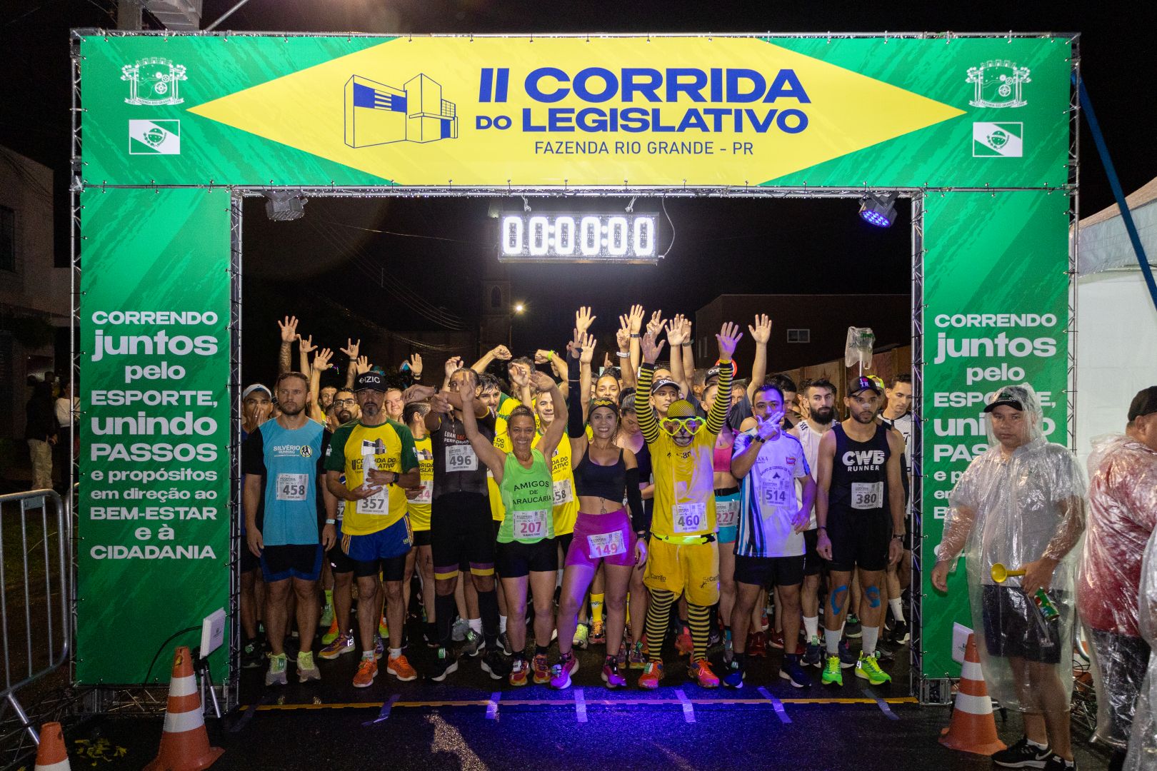 2ª Corrida do Legislativo leva participantes para percurso de 5km em Fazenda Rio Grande