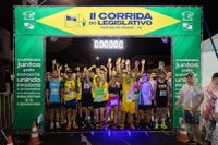 2ª Corrida do Legislativo leva participantes para percurso de 5km em Fazenda Rio Grande